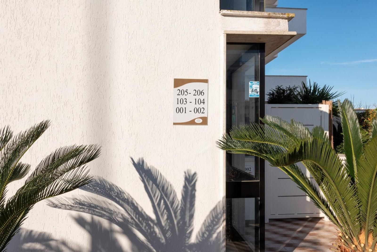 Infinity Residence Con Parcheggio Porto Cesareo Eksteriør billede