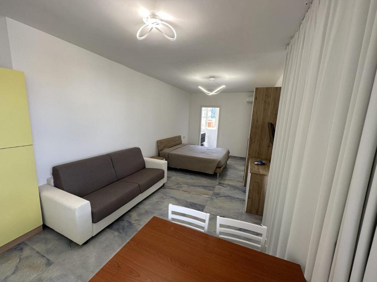 Infinity Residence Con Parcheggio Porto Cesareo Eksteriør billede